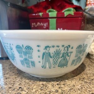 Vintage Pyrex Turquoise & White Amish Butterprint 2 1/2 QT Mixing Bowl #403
